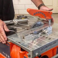 iQ Power Tools Trockenschneidtisch iQ228CYCLONE CE mit integrierter Staubabsaugung, 180 mm, 16 kg